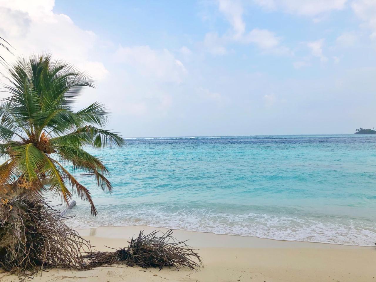 Wow Retreat Hotel Felidhoo Buitenkant foto